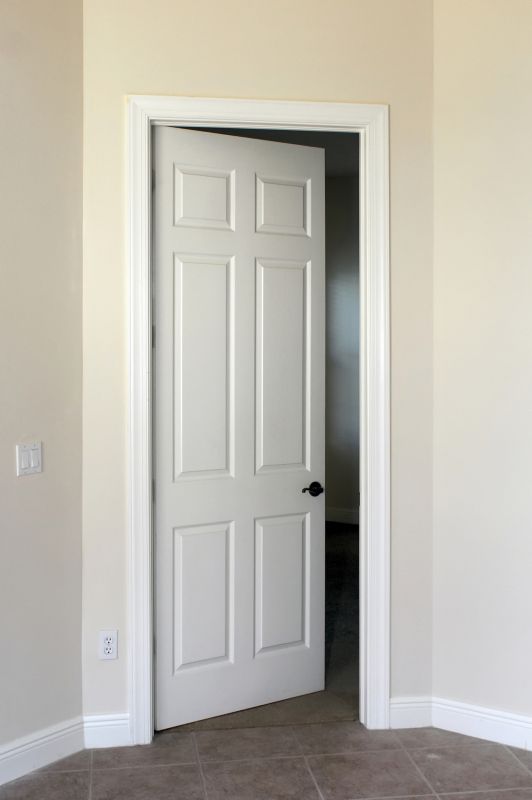 Apartment Door Repair in Kansas City, KS
